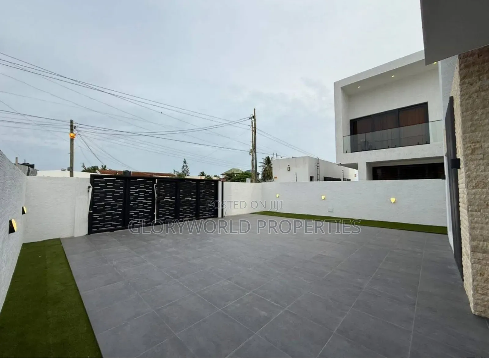 4bdrm House in Spintex for sale