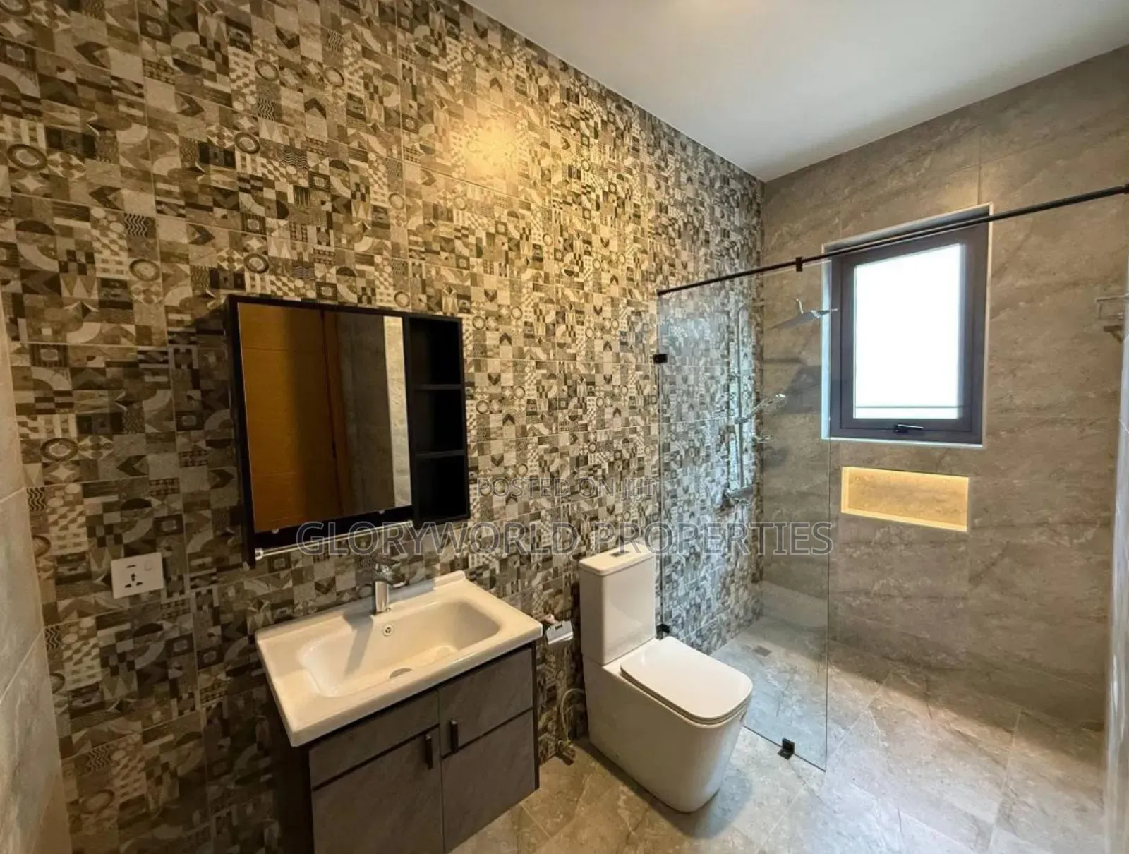 4bdrm House in Spintex for sale