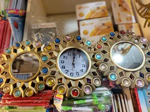 Mirror With Clock