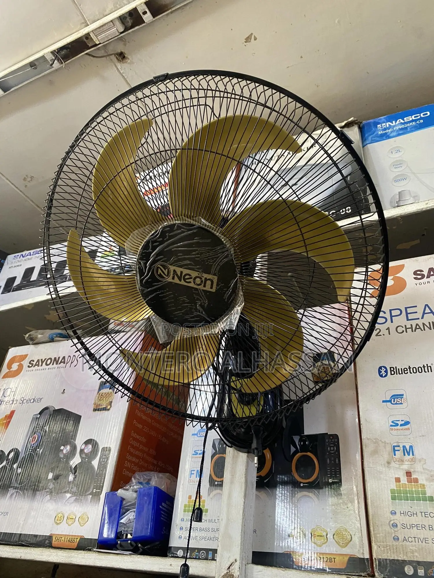 Wall Fan 18 Inches/ Neon