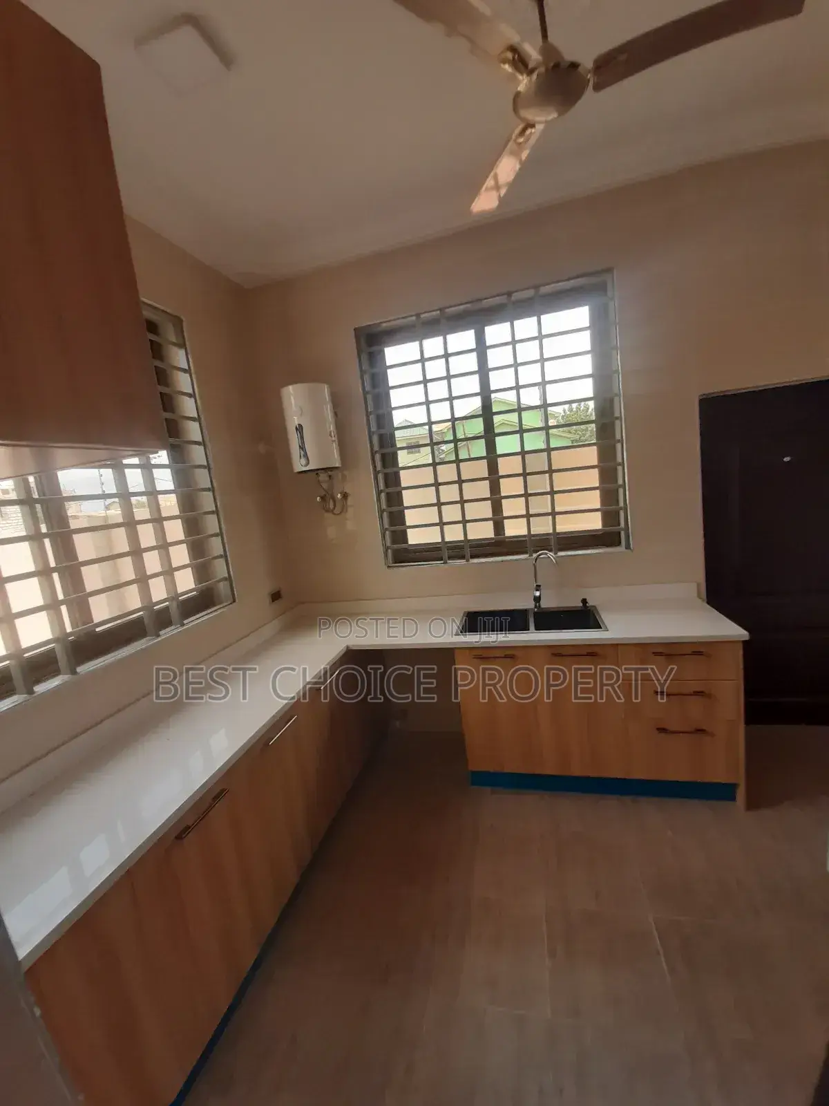 2bdrm Apartment in Adenta Frahfrah, Frafraha for rent