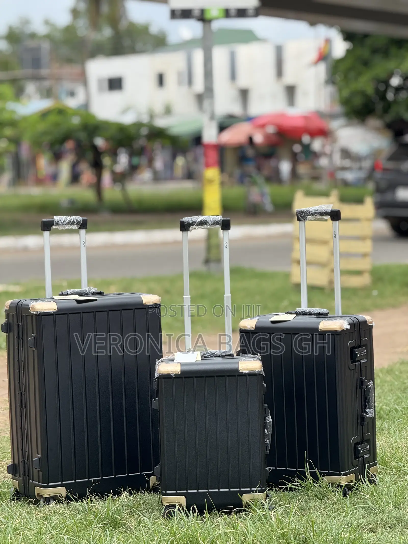 Ultra-Zipless Capacity Side Opening Suitcase Three in One