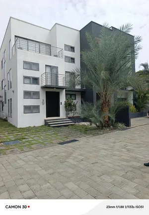 Furnished 3bdrm Townhouse / Terrace in Seekers Realty, Cantonments