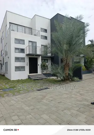 Furnished 3bdrm Townhouse / Terrace in Seekers Realty, Cantonments