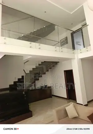 Furnished 3bdrm Townhouse / Terrace in Seekers Realty, Cantonments