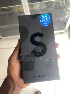 New Samsung Galaxy S22 Ultra 5G 128 GB Silver