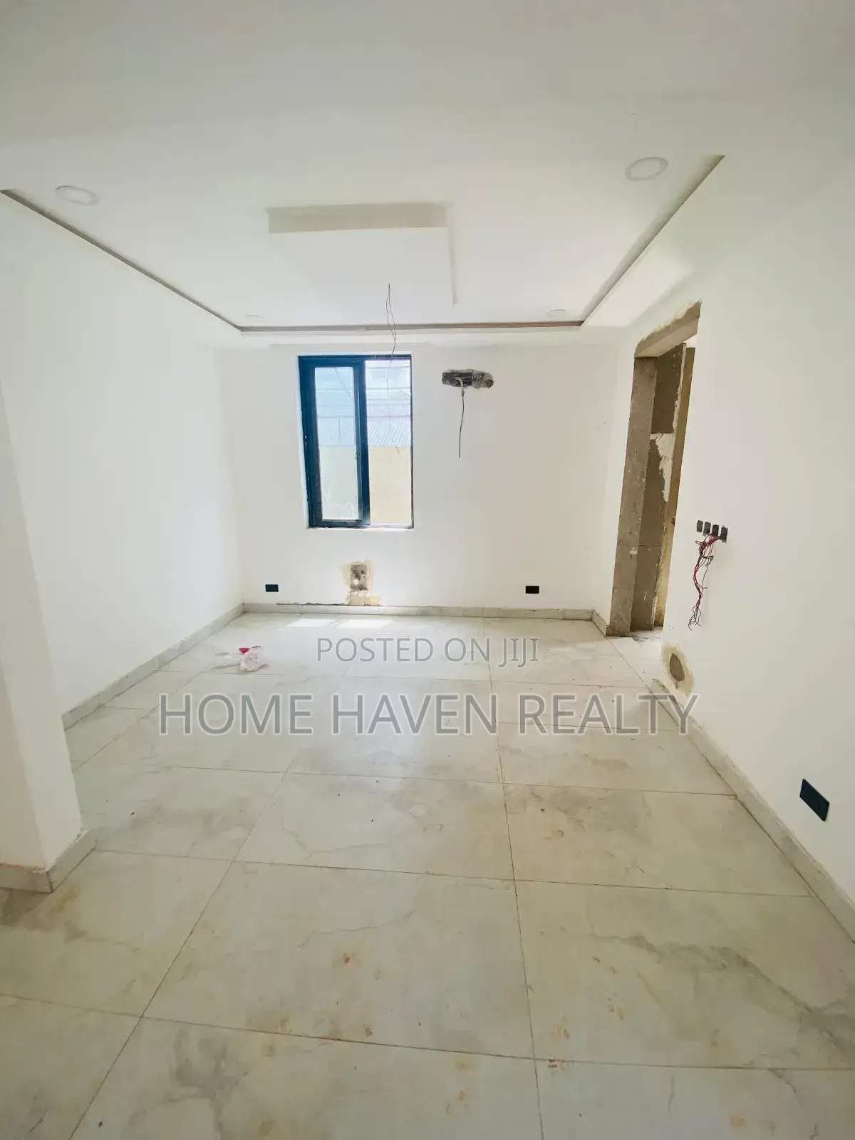 4bdrm Townhouse/Terrace in Abelemkpe for sale