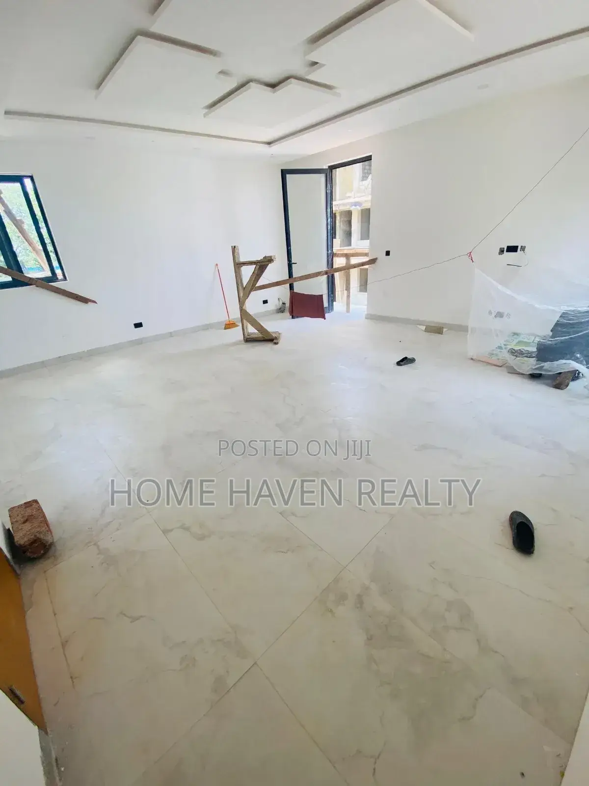 4bdrm Townhouse/Terrace in Abelemkpe for sale