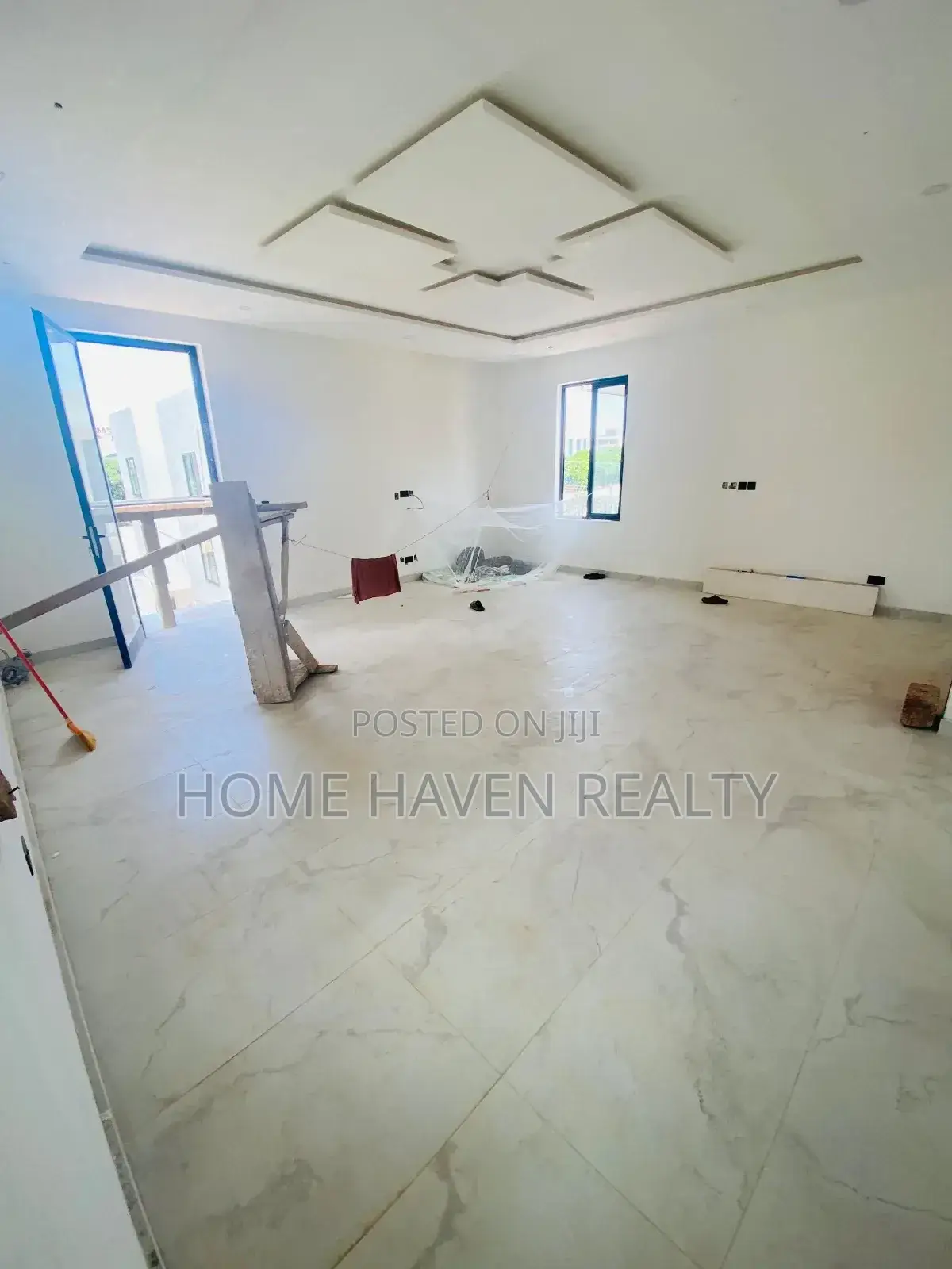 4bdrm Townhouse/Terrace in Abelemkpe for sale