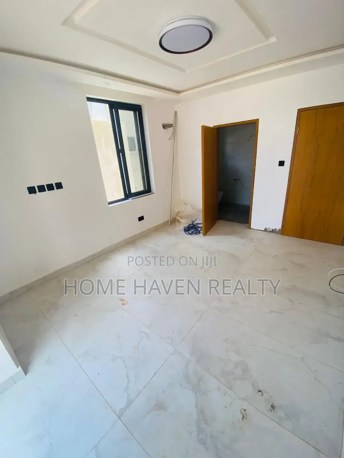 4bdrm Townhouse/Terrace in Abelemkpe for sale
