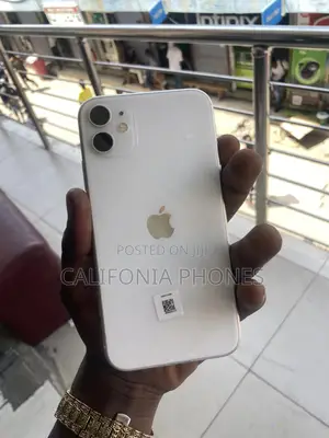 Apple iPhone 11 128 GB White