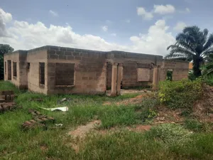 6bdrm House in Atwima Boko, Kumasi Metropolitan for sale