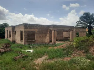 6bdrm House in Atwima Boko, Kumasi Metropolitan for sale