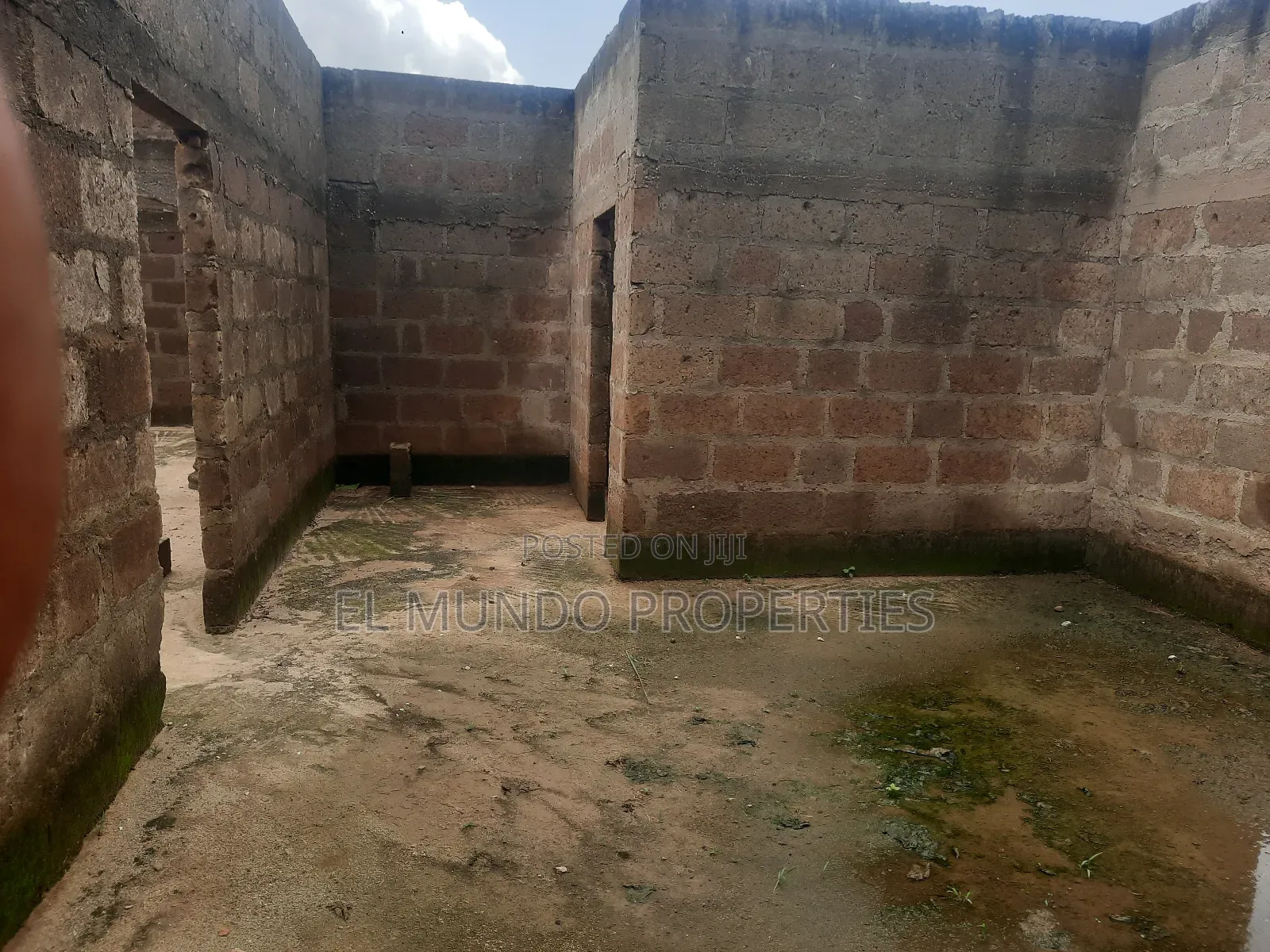 6bdrm House in Atwima Boko, Kumasi Metropolitan for sale