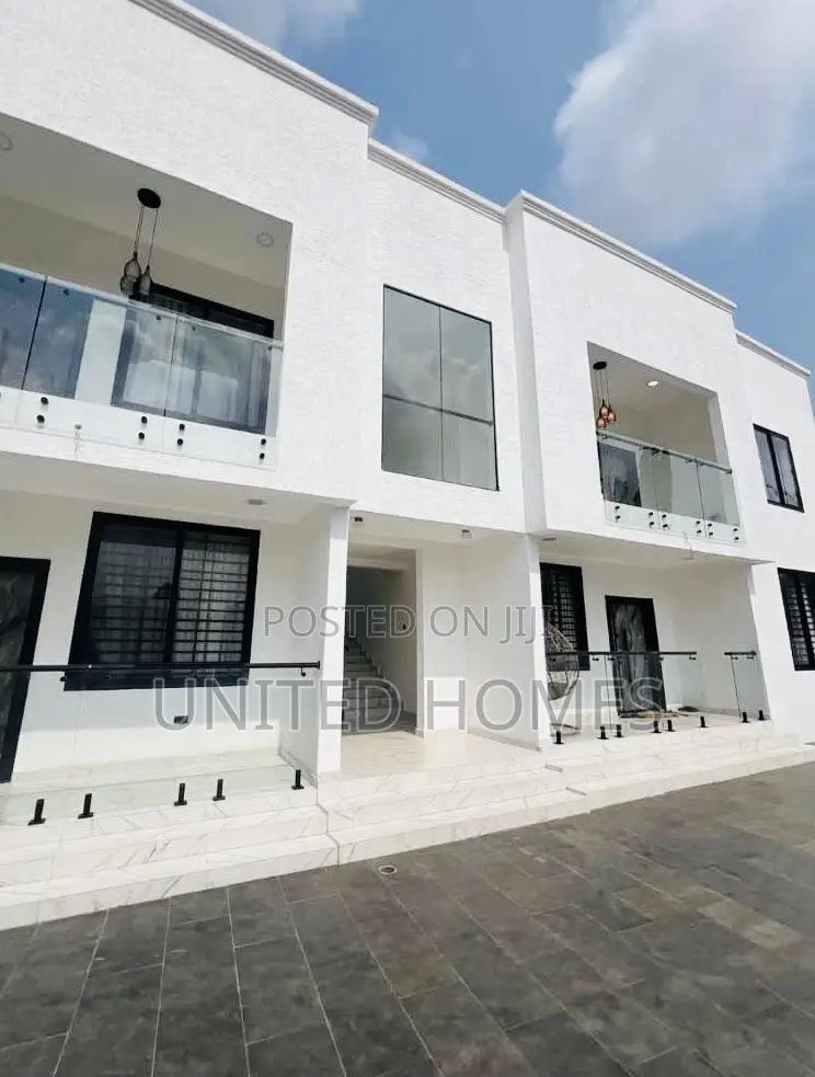 2bdrm Apartment in East Legon for sale