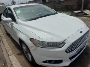 Ford Fusion 2014 White
