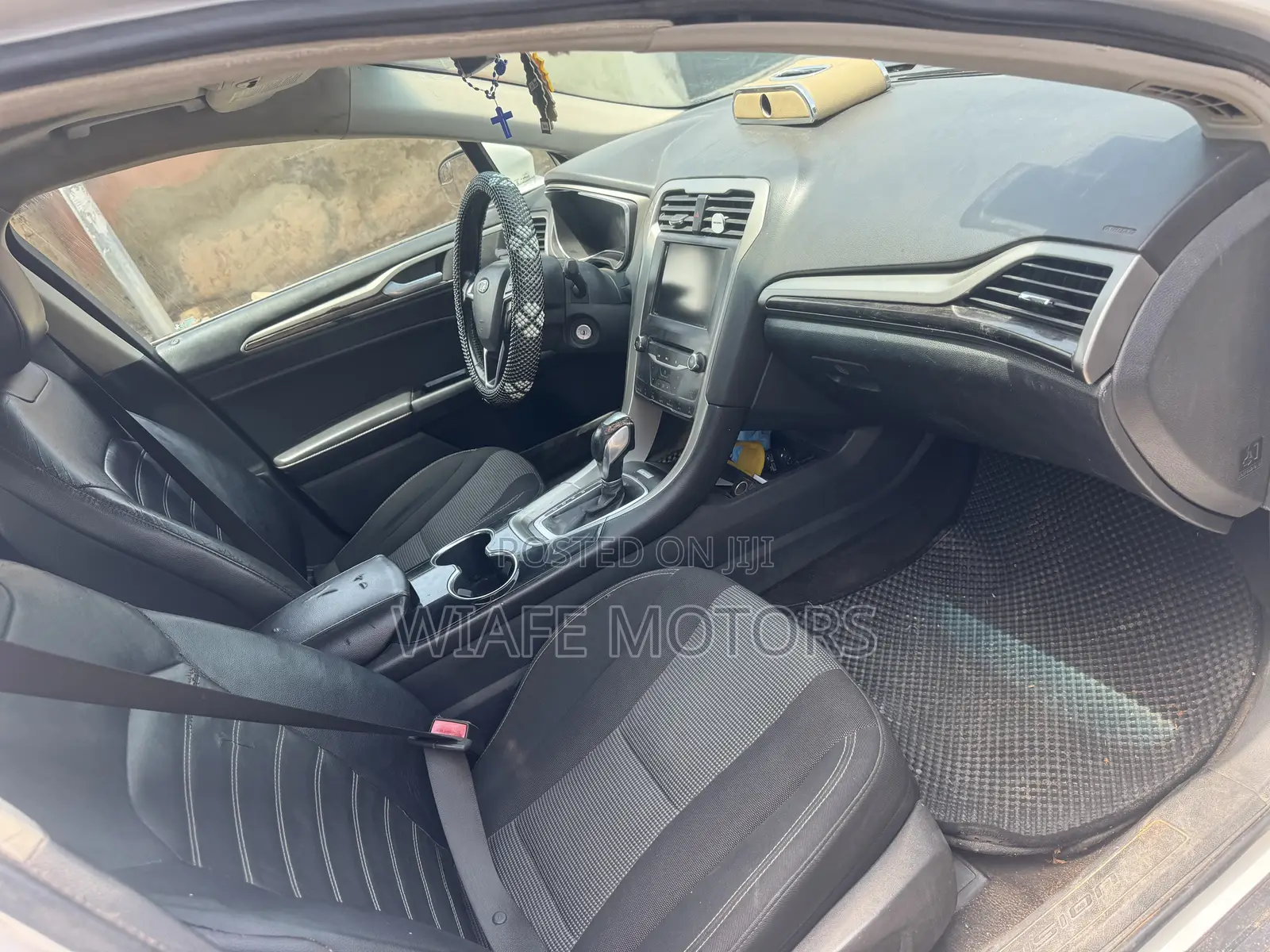 Ford Fusion 2014 White