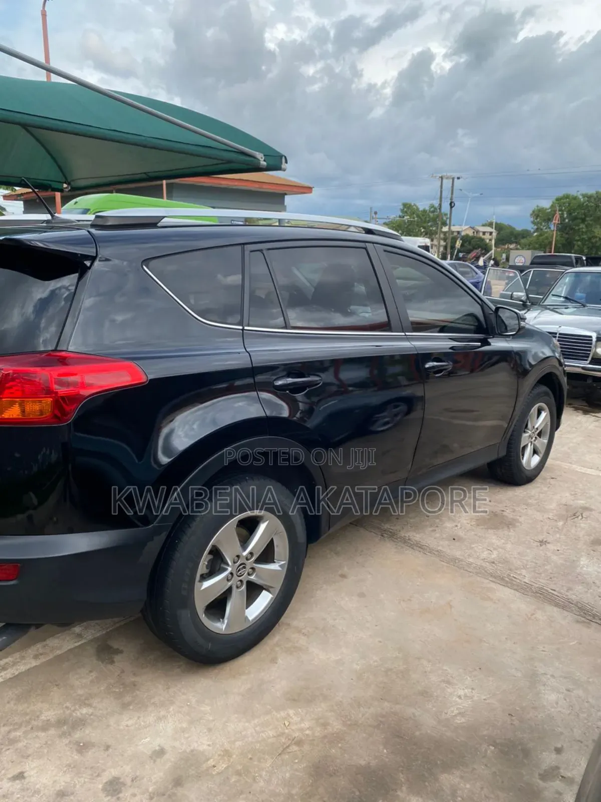 Toyota RAV4 XLE 4dr SUV (2.5L 4cyl 6A) 2015 Black
