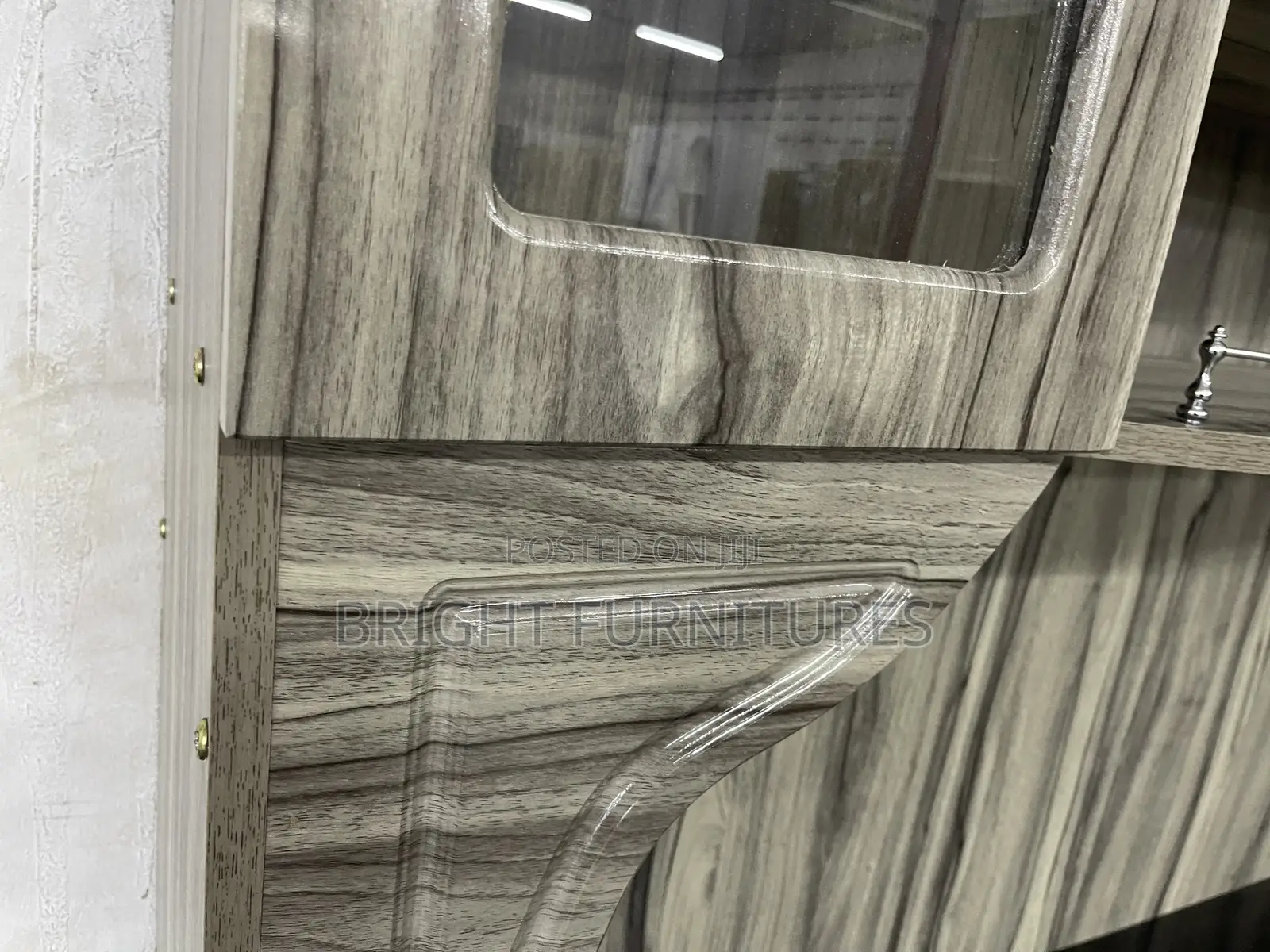 Kitchen Cabinet With Drawers