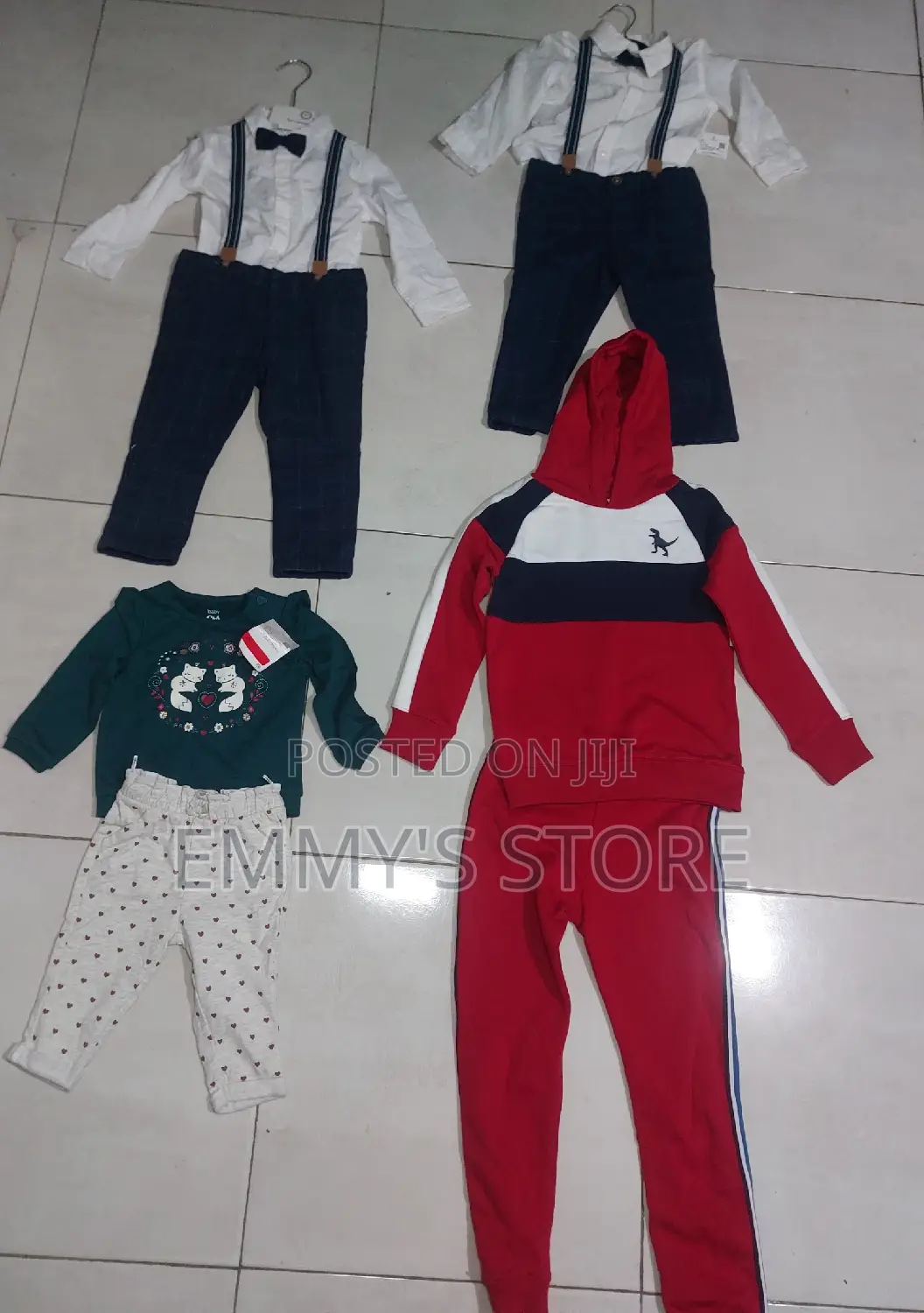 Kid's Dresses, T-shirts, Trousers And Onesies