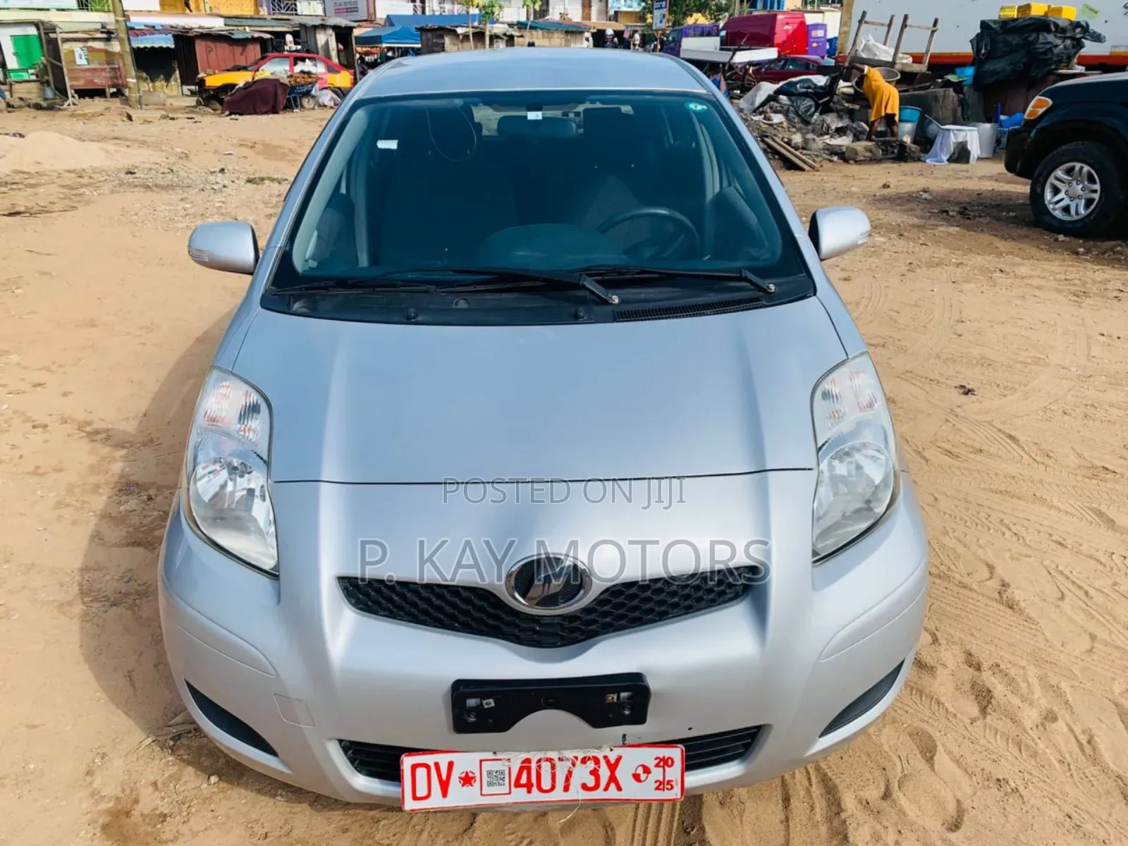 Toyota Vitz 1.3 AWD 3dr 2010 Silver