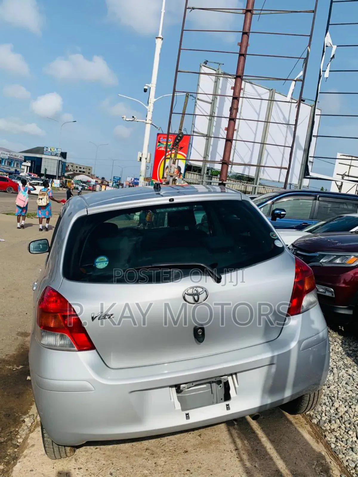 Toyota Vitz 1.3 AWD 3dr 2010 Silver