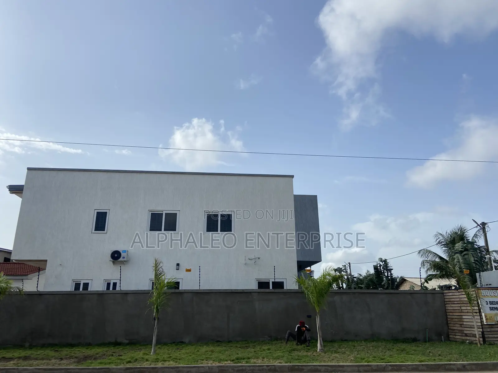 Furnished 3bdrm Duplex in Manet Estate for sale
