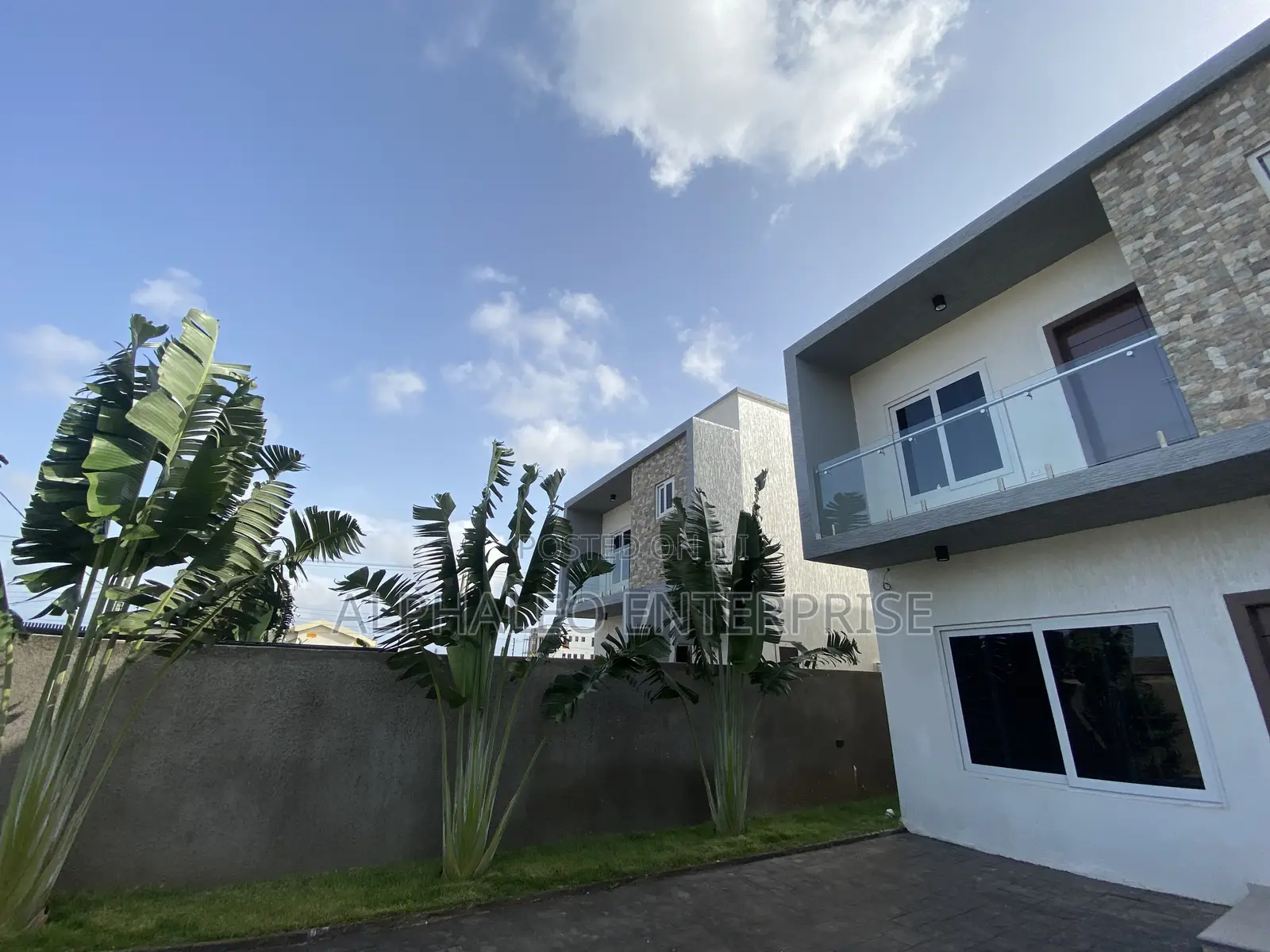 Furnished 3bdrm Duplex in Manet Estate for sale