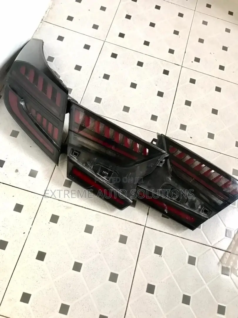 Honda Accord 2018-2022 Tail Light