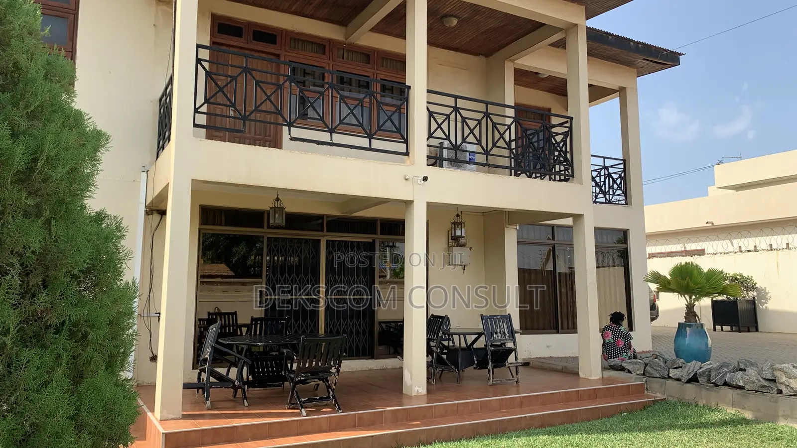 4bdrm Duplex in Nungua for sale