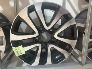 Photo - Brand New Toyota Land Cruser Rim