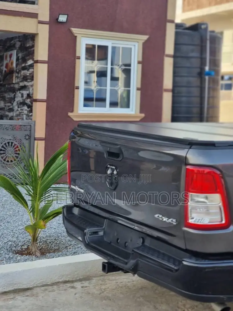 Dodge RAM 2023 Gray