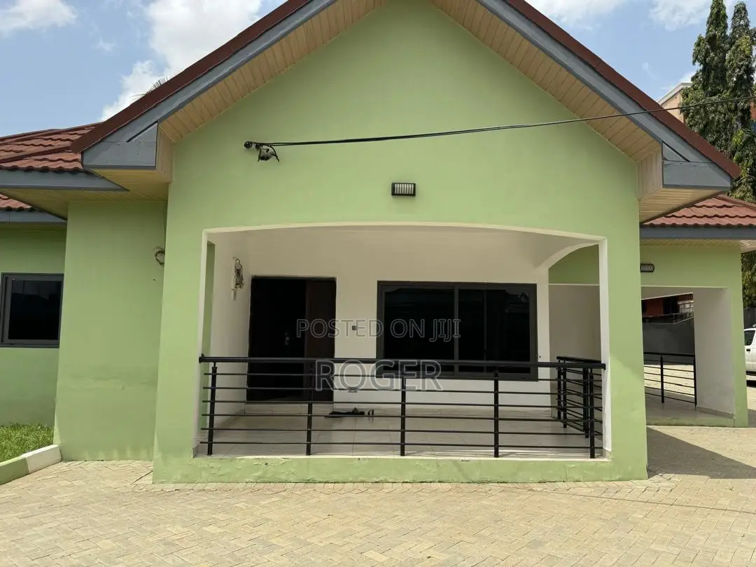 3bdrm House in East Legon for rent