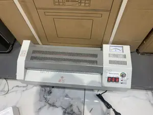 White Color A4 Laminating Machine
