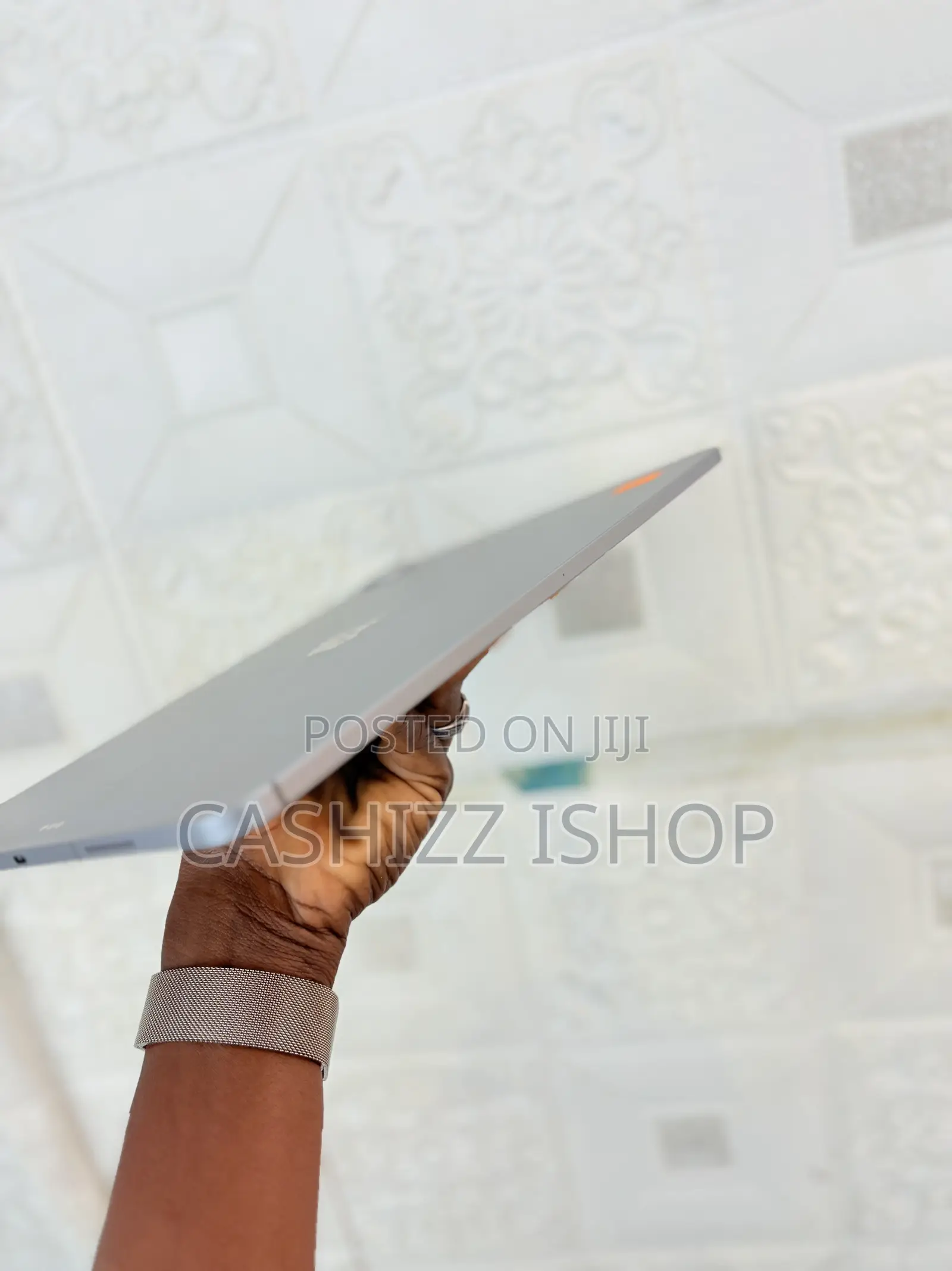 Apple iPad Pro 12.9 (2022) 256 GB Gray
