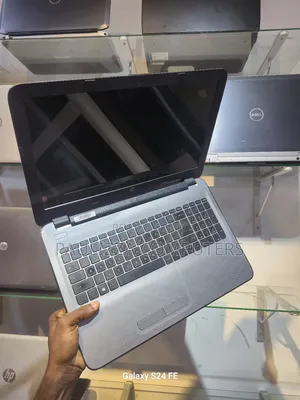 Laptop HP Pavilion 15 8GB Intel Core i7 HDD 500GB