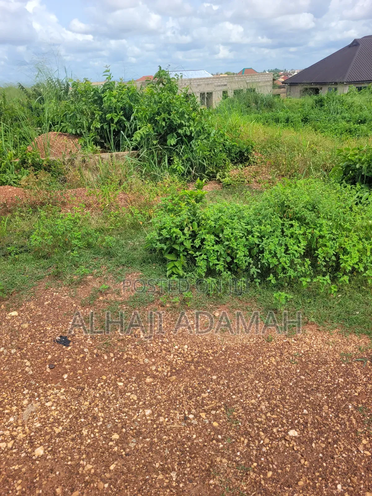 Land for Sale at Santa'si Darko