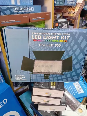 Photo - Pro 600 Led Light Kit for Photo and Video Shoot
