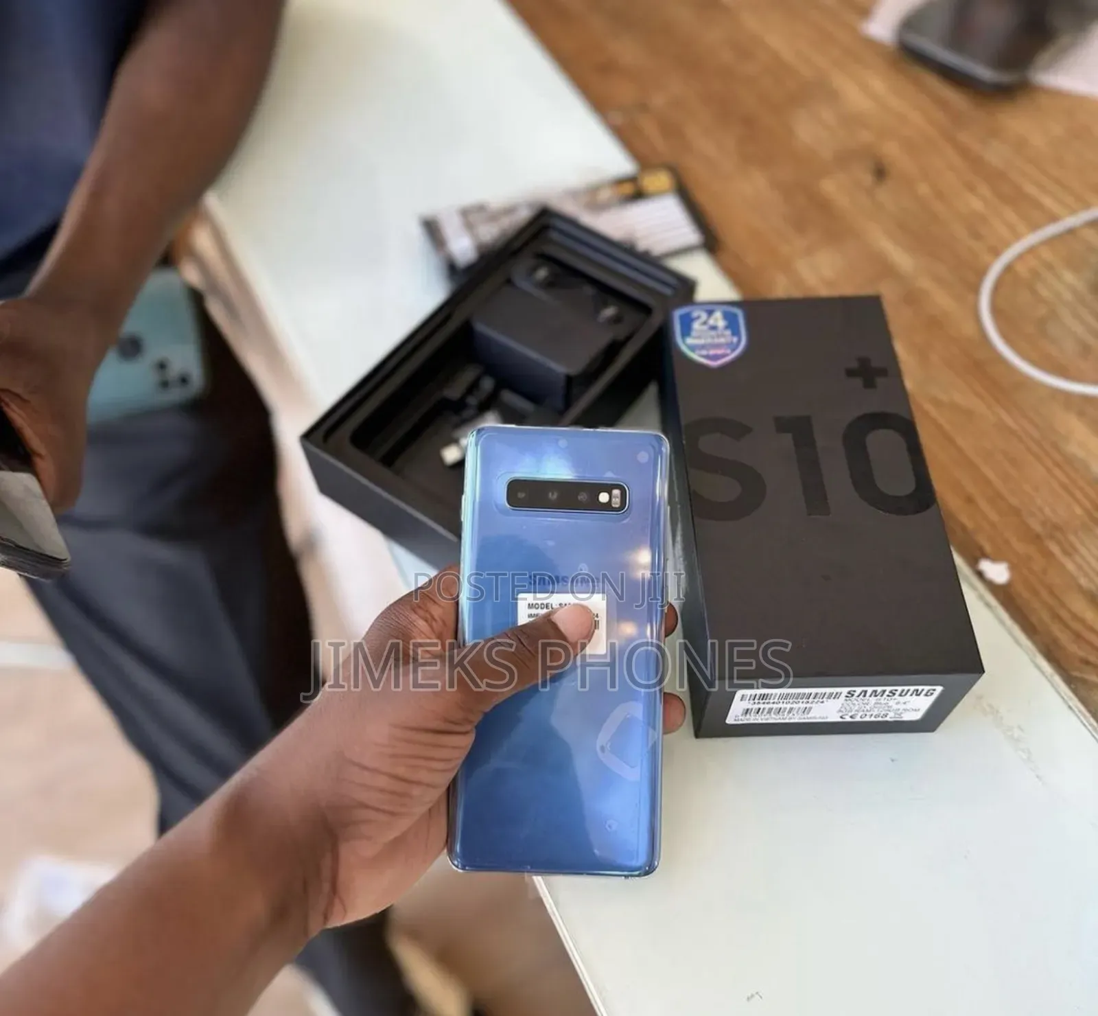 New Samsung Galaxy S10 Plus 128 GB Blue
