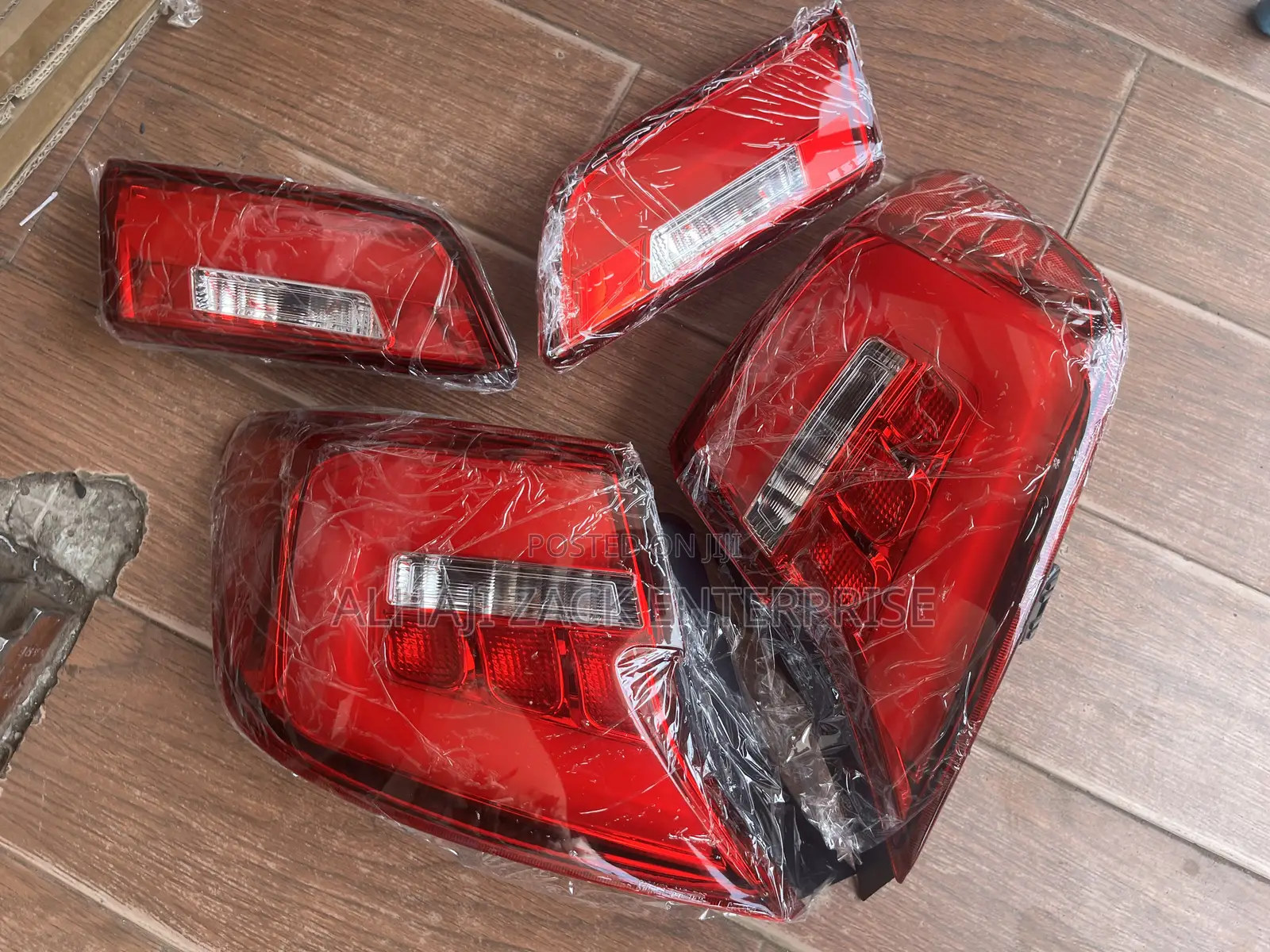 Camry 2014 Spec Tail Light Complete
