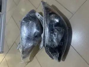 Pontiac Vibe Head Light 2003 to 2008