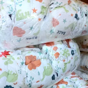 Little Angels Size 8 (3xl) Pull Up Diapers