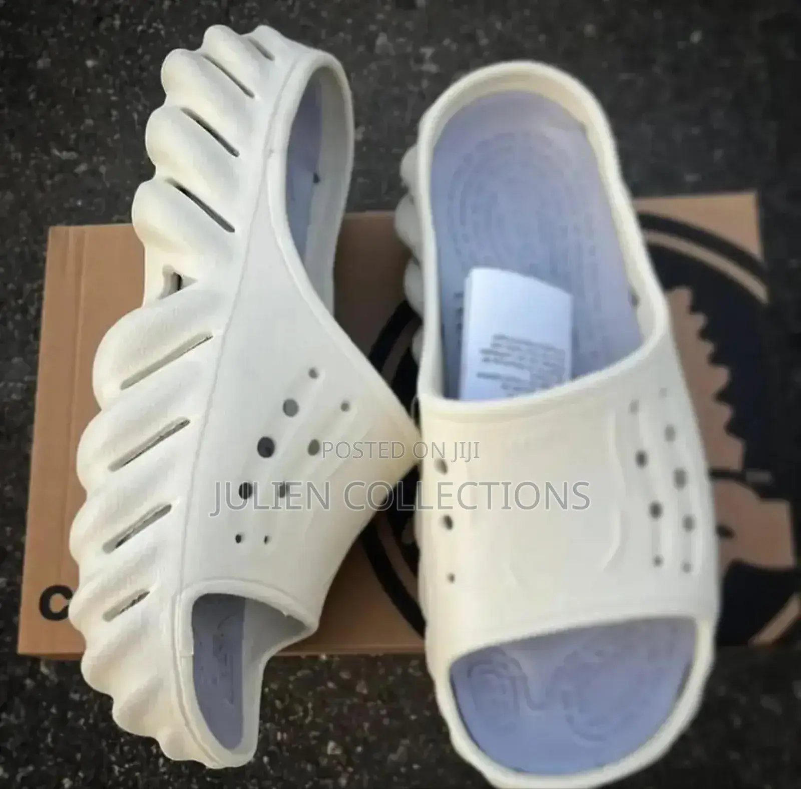 Crocs Slides Cream and White