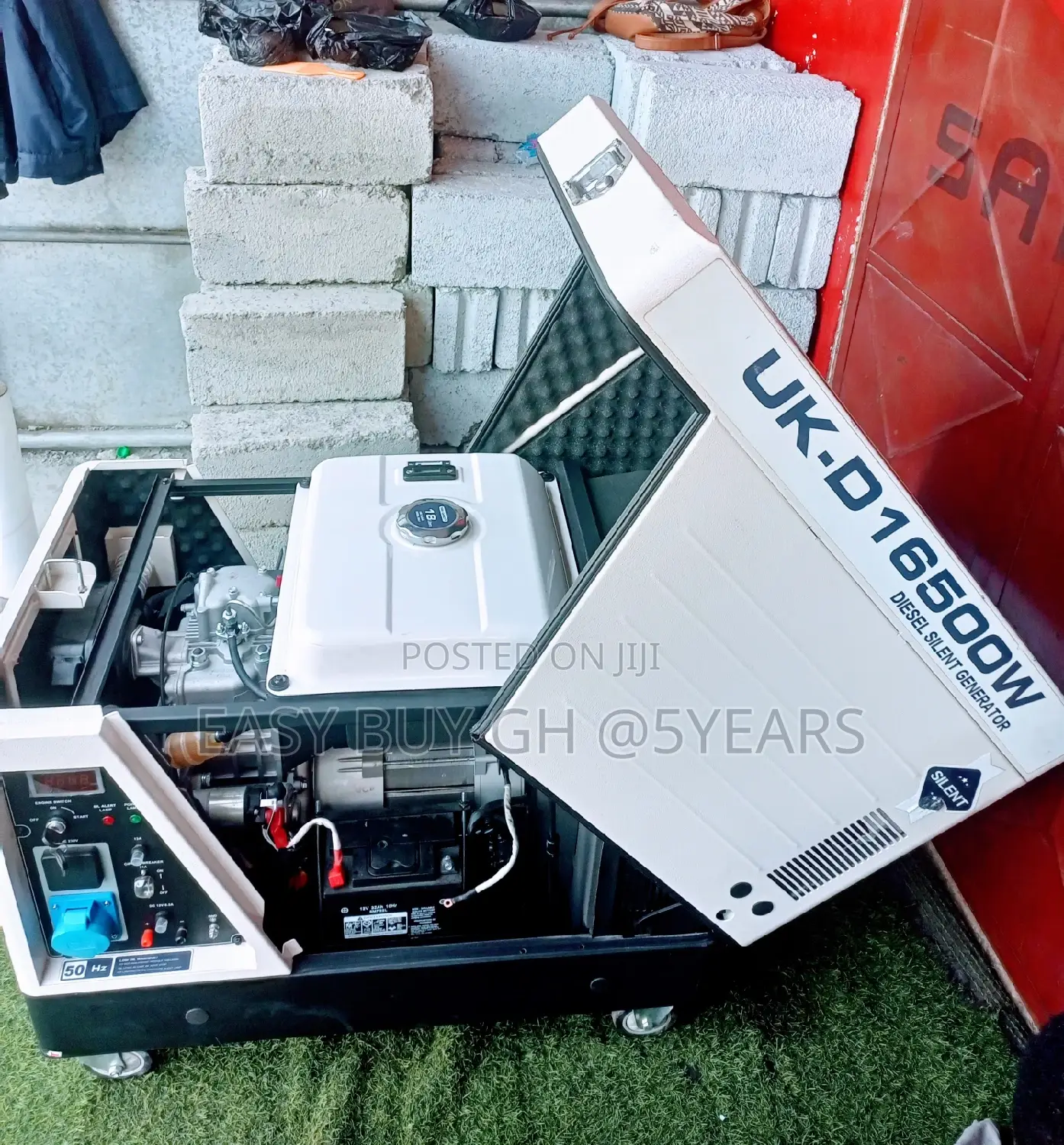 Grabbing -Attention 15kva Uk Model Keystart Uk Model Geneset