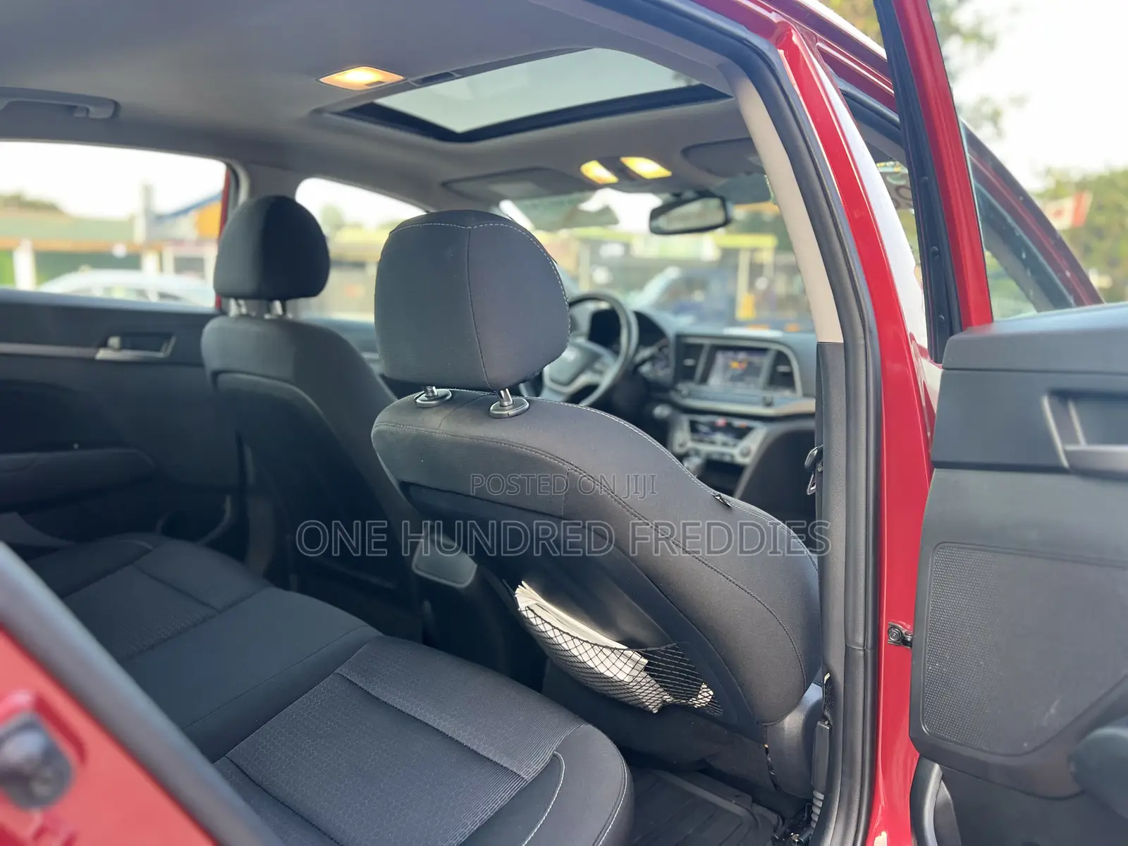 Hyundai Elantra 2017 Red
