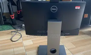 Desktop Computer Dell OptiPlex 5260 8GB Intel Core I5 SSD 256GB