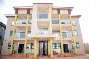 3bdrm Apartment in East Airport, Accra Metropolitan for rent