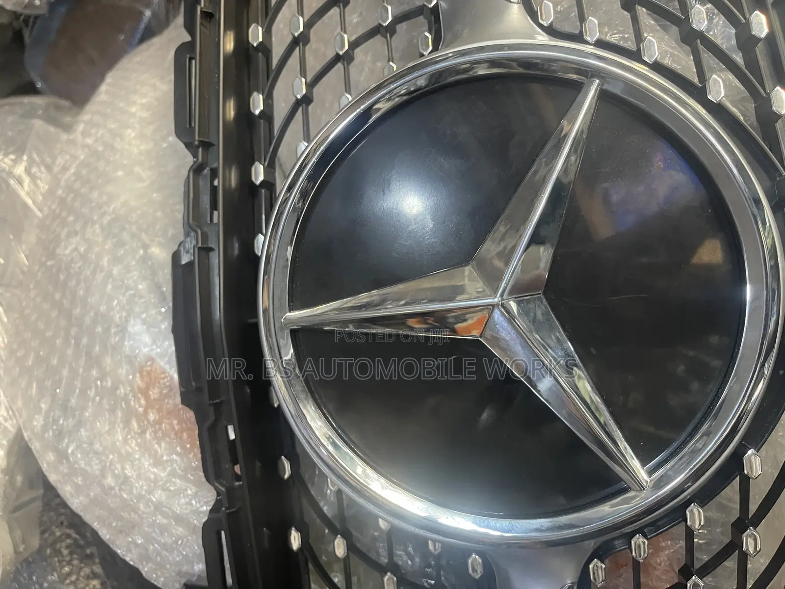 Mercedes Benz C300 Top Grill / Shells 2015 To 2020