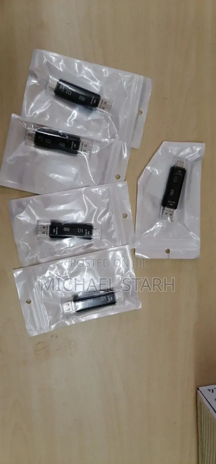 Usb Hub Station for Phones and PCS