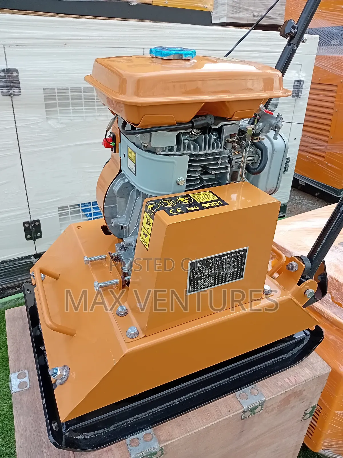 Plate Compactor Ey20 Model C-90 Gasoline Unit